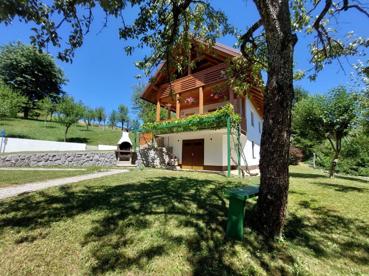 Holiday Home Tihovo Delnice Luaran gambar