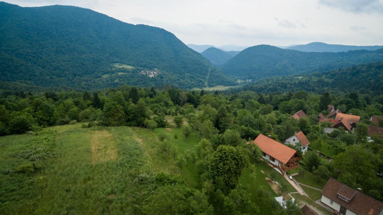 Holiday Home Tihovo Delnice Luaran gambar