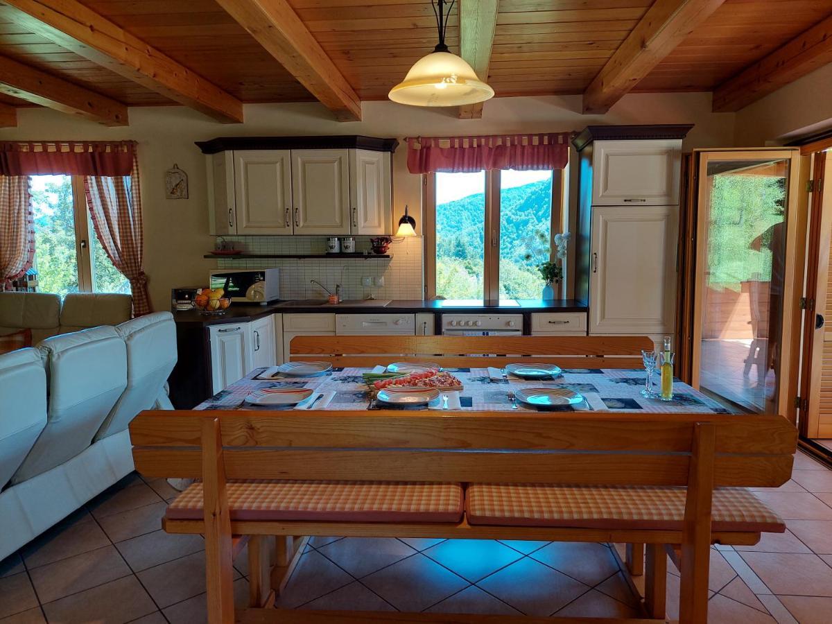 Holiday Home Tihovo Delnice Luaran gambar