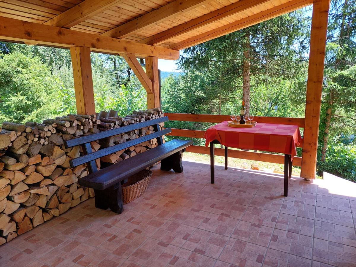 Holiday Home Tihovo Delnice Luaran gambar